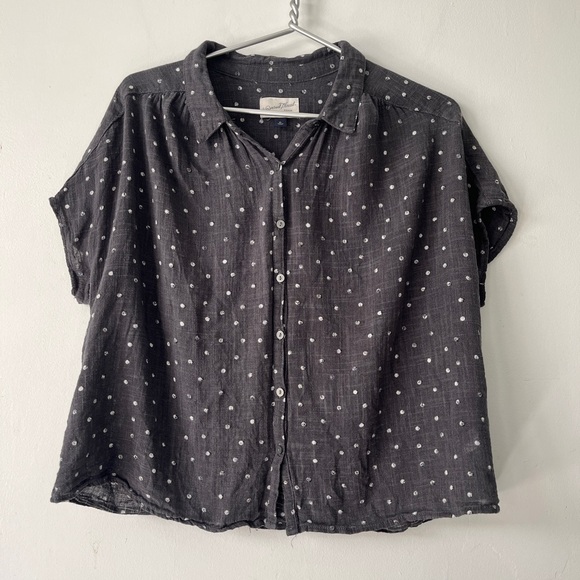 Universal Thread Short Sleeve Button Up Collared Knit Shirt Polka Dot Size XL - Picture 1 of 6